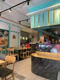 Xiao Ming Kopitiam Gohtong Jaya, Hong Kong Nostalgia in the Highlands