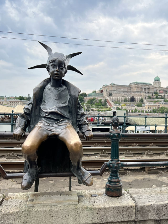 Magical Moments Along the Danube in Budapest 🌉✨