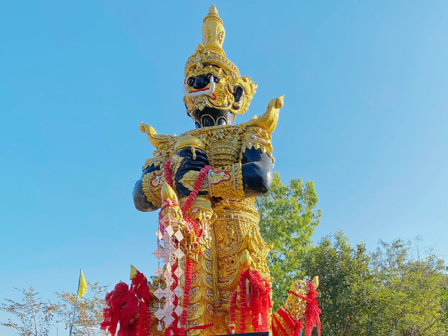 สายมูห้ามพลาด! จุดสักการะท้าวเวสสุวรรณโณ