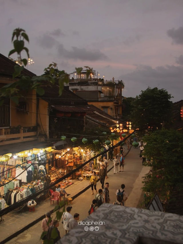 Moments Hoi An