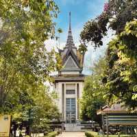 🕊️ "Facing History: A Solemn Visit to Choeung Ek Memorial