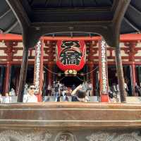 The Heart of Asakusa: A Solo Visit to Sensō-ji's Main Hall (Kannondō) 🙏