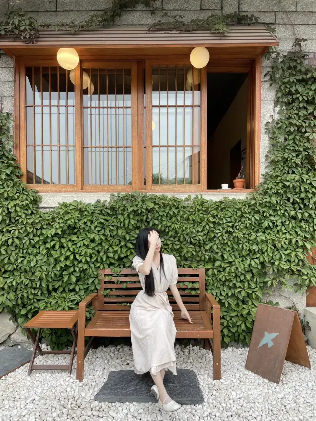 Two Japanese-style cafes in Incheon — Akira Coffee and Kohi Byeoljang