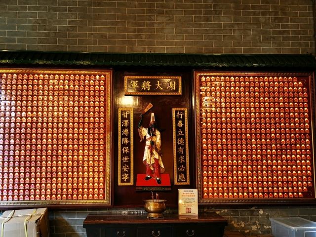 Yaumatei Tin Hau Temple (油麻地天后廟) 🙏✨