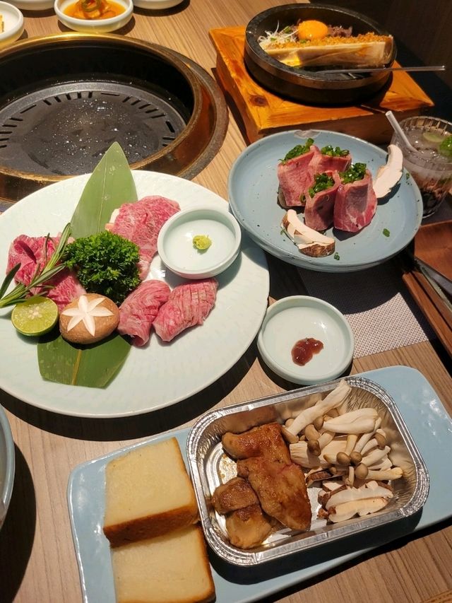 韓國爆hit 厚切牛舌& 牛骨髓石頭鍋飯📸極致美味和牛推介🐄