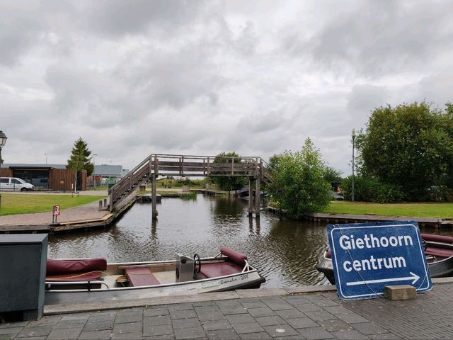 First Impressions of Giethoorn