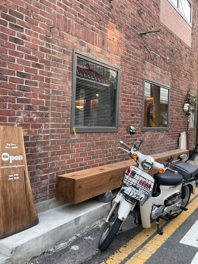 🩶용산 후암동 카페 언뎁트☕️