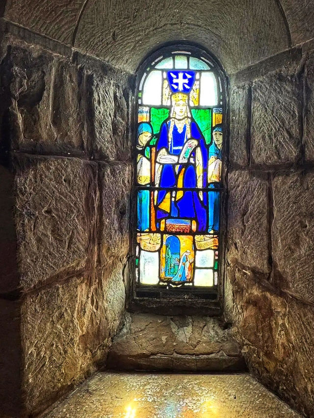 🏰 Explore History at Edinburgh Castle 🇬🇧  🏰 Explore History at Edinburgh Castle 🇬🇧