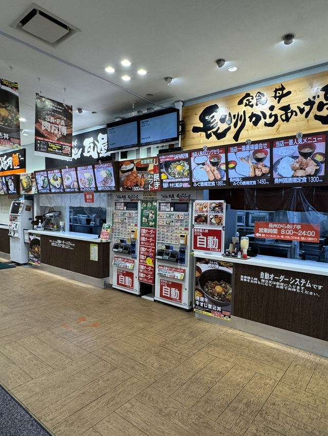【ドライブ旅行】サービスエリアのご当地フードが楽しい♪
