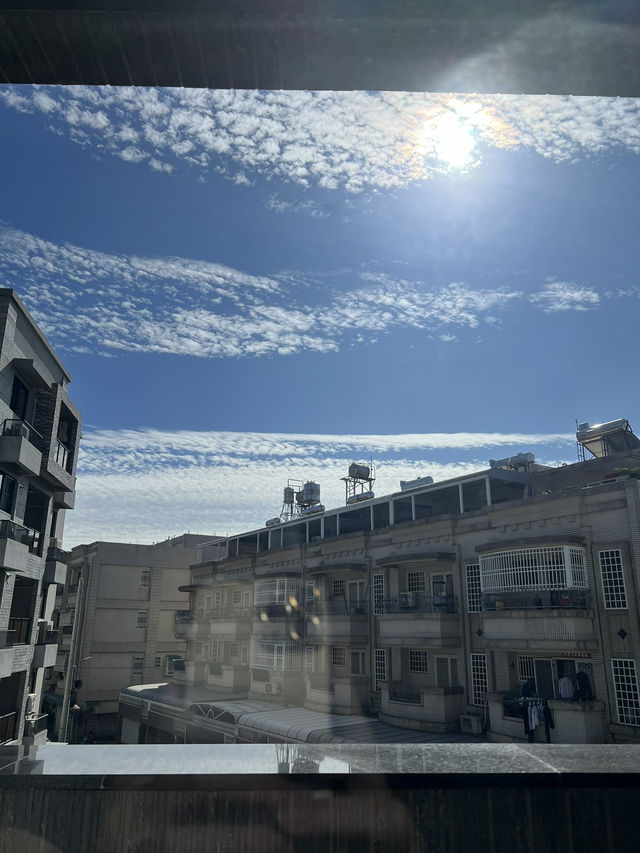 屏東｜遇見秘境民宿──把綠意與陽光搬進房裡的小日子，還有一份溫柔的三明治早餐 🏠🌿