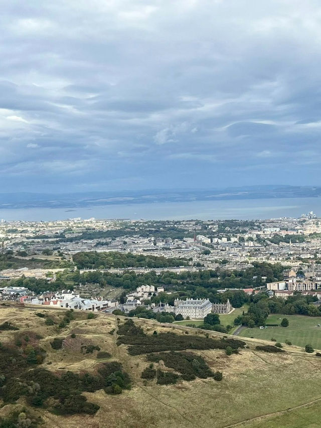 Arthur’s Seat : Edinburgh’s Breathtaking Summit