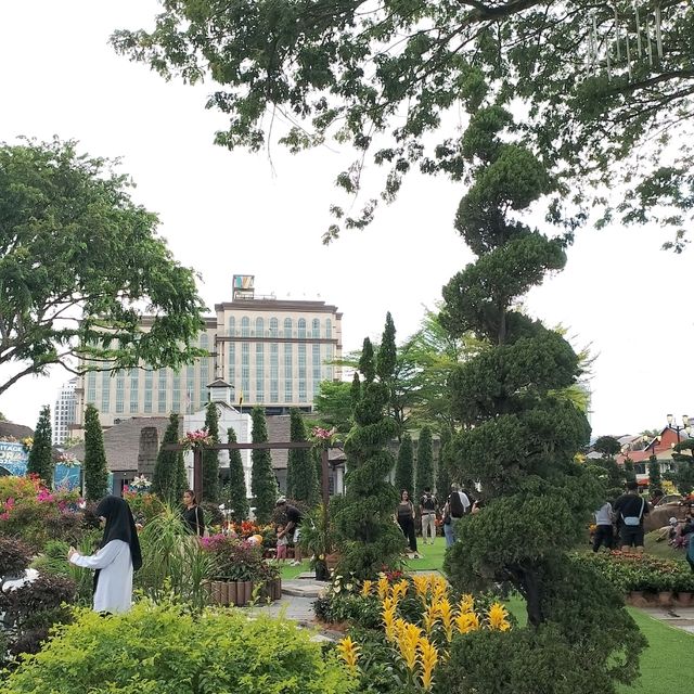 Kuching Heritage Lights & Floral Festival 2025