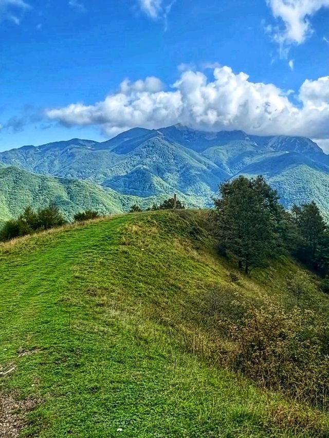 🏞️ Apennine Mountains – The Wild Heart of Italy