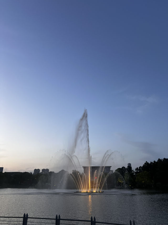 ปอดสีเขียวกลางเมืองหนิงโป Yinzhou Park 🌳🍃🌿