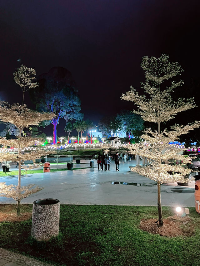 Kuching Waterfront: A Scenic Must-Visit with Iconic Landmarks
