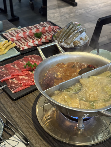 青花驕麻辣火鍋｜最後に驚きの花椒アイスクリーム？！。 | Trip.com 台北