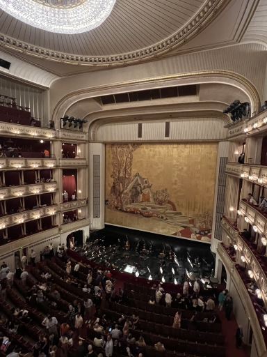 Vienna State Opera ウィーン国立歌劇場。 | Trip.com ウィーン
