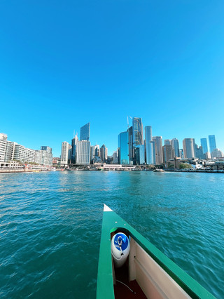 My Sydney Harbour Ride — Circular Quay Is the Best Seat in the City!