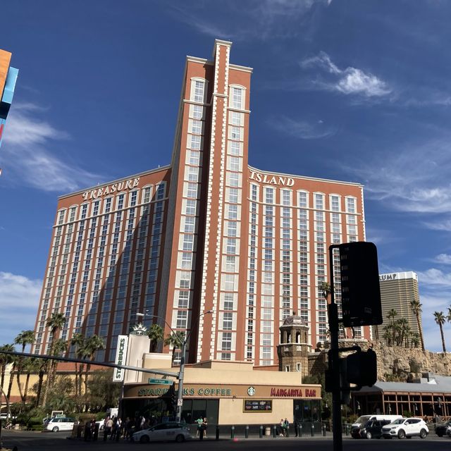 라스베가스 가성비 호텔 트레저 아일랜드