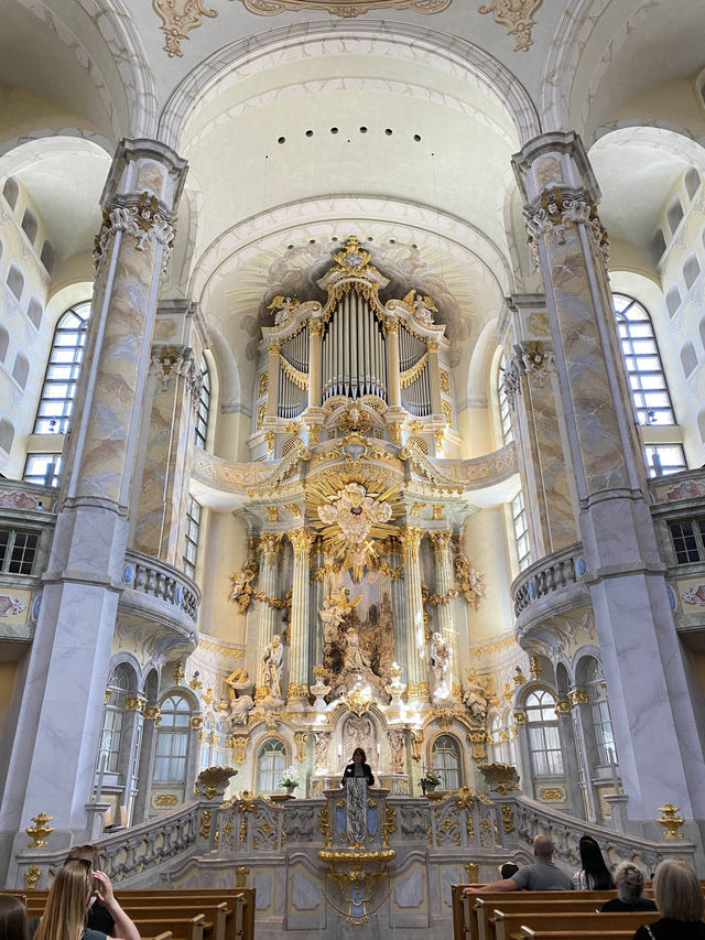 DRESDEN 🇩🇪 - CITY OF CASTLES 