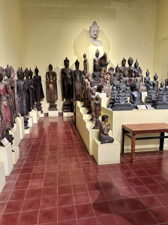 As Good As Free! The Super Cheap National Museum of Cambodia 🇰🇭 