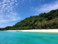 Boracay, Philippines: The gateway for beach lovers and water sports enthusiasts!