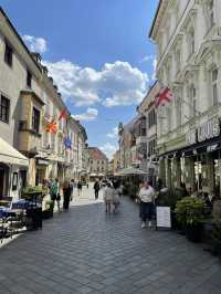 🇸🇰 Bratislava's Charms: A Day Trip Across the Danube