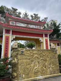 Amazing family temple of Da nang! All of your wishes come true!