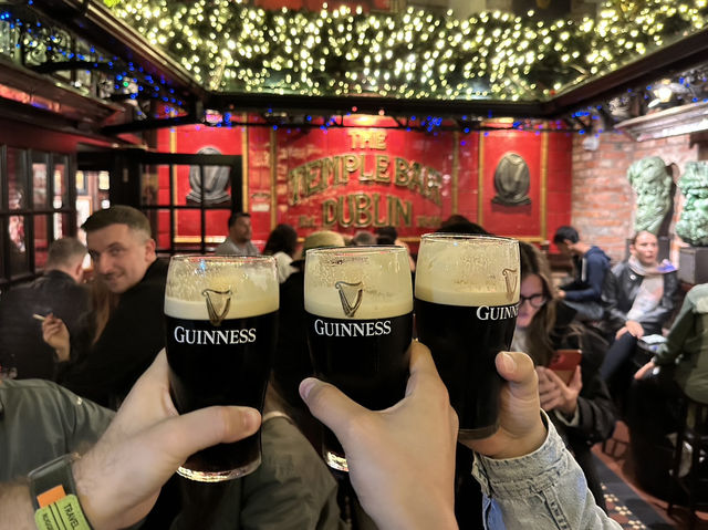 🍀 Lively pubs, rich history, and a welcoming spirit — Dublin captures the essence of Ireland in one vibrant city.    🍀 Lively pubs, rich history, and a welcoming spirit — Dublin captures the essence of Ireland in one vibrant city.