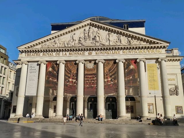 Top Attractions in Brussels 🏰🇧🇪 Top Attractions in Brussels 🏰🇧🇪