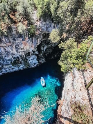 멜리사니 동굴, 케팔로니아