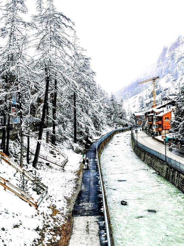Snow-Kissed Spirits of Zermatt Snow-Kissed Spirits of Zermatt