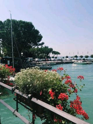 시르미오네: 가르다 호수의 매혹적인 보석!