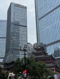 🌆 Чунцин — город, который удивляет с первой минуты.