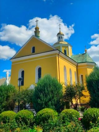 Historic Gem in Zolochiv: Church of the Resurrection of Our Lord ⛪️✨