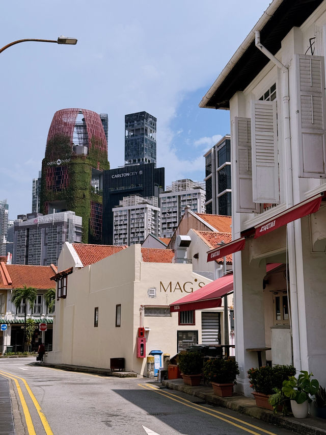 Discovering Singapore’s Flavor Adventure: Kafe Utu Edition 🍽️☕️