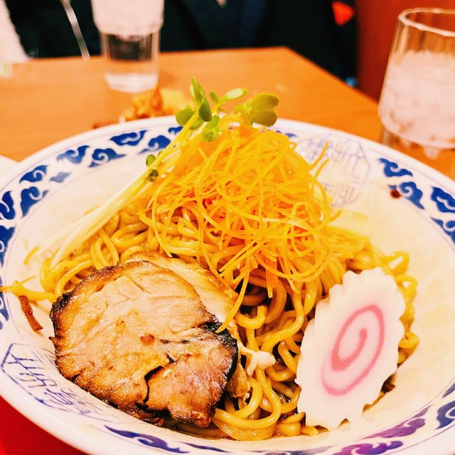Dotonbori: A Foodie's Paradise in Osaka 🎌
