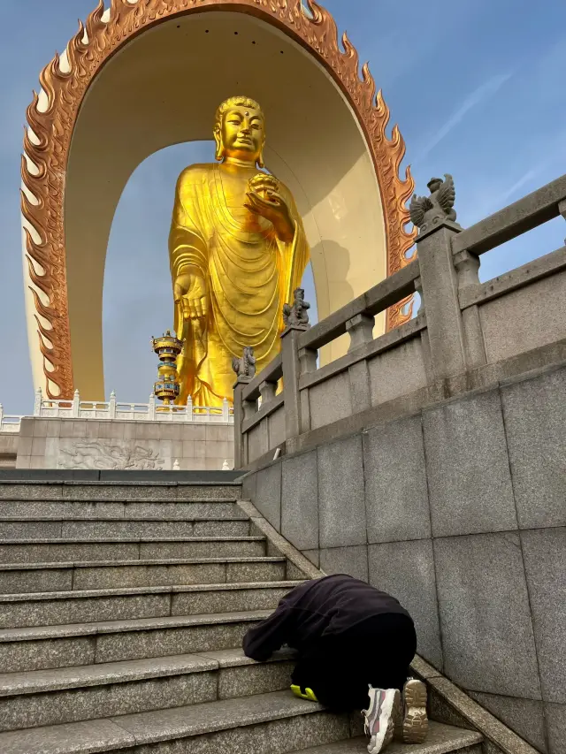 Jiujiang Donglin Big Buddha in Jiangxi - If the heart is at peace, every step can produce a lotus