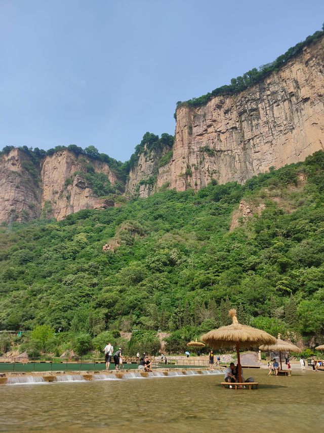 終於踏上了期待已久的崖天下與大峽谷之旅！