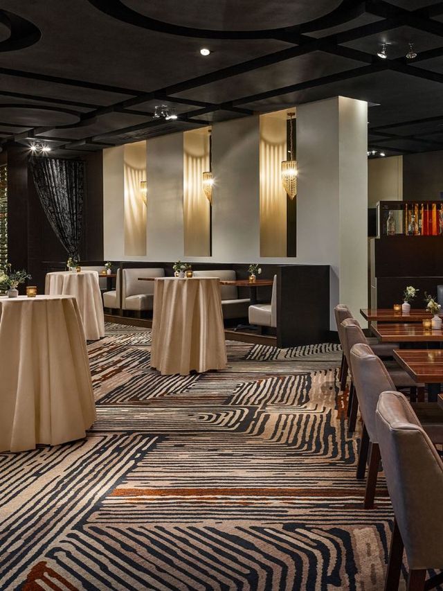 🏔️✨ Denver Dreams: Luxe Sleeps at The Ritz-Carlton! 🌟