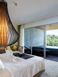 🌅✨ Phuket's Hidden Gem: Wyndham Grand Kalim Bay 🏖️🍹