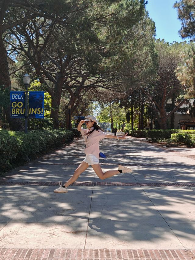 加州大學洛杉磯分校UCLA，不愧是夢中情校