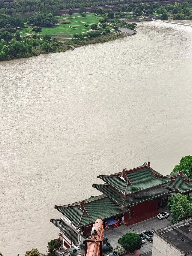 綿陽越王樓·登高望遠
