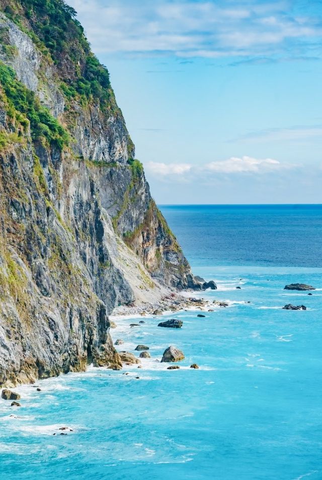 宮崎駿式的海岸線!太美了!