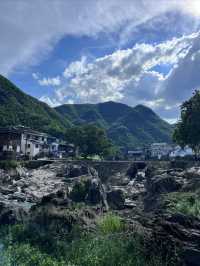 江浙沃周邊遊，溯溪玩水值得一去的避暑古村。