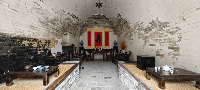師家大院~電影《1942》取景地。