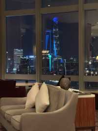 上海明天廣場JW萬豪酒店。