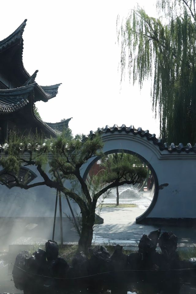 走進中國翰園，領略文化藝術的璀璨明珠。