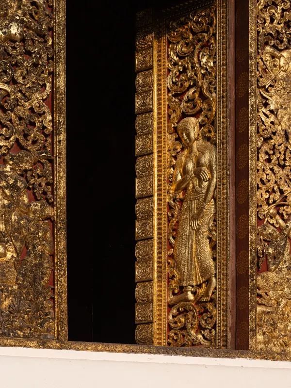 Visit Wat Xieng Thong after 4 PM for a Unique Experience!