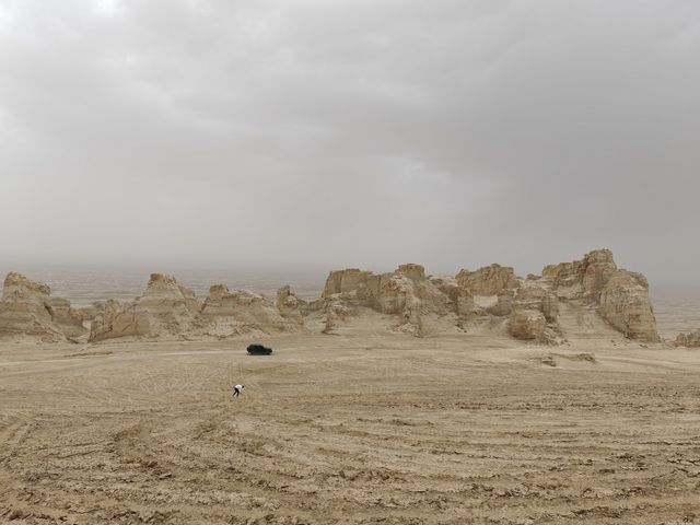 俄博梁魔鬼城:大西北的火星營地 俄博梁魔鬼城:大西北的火星營地